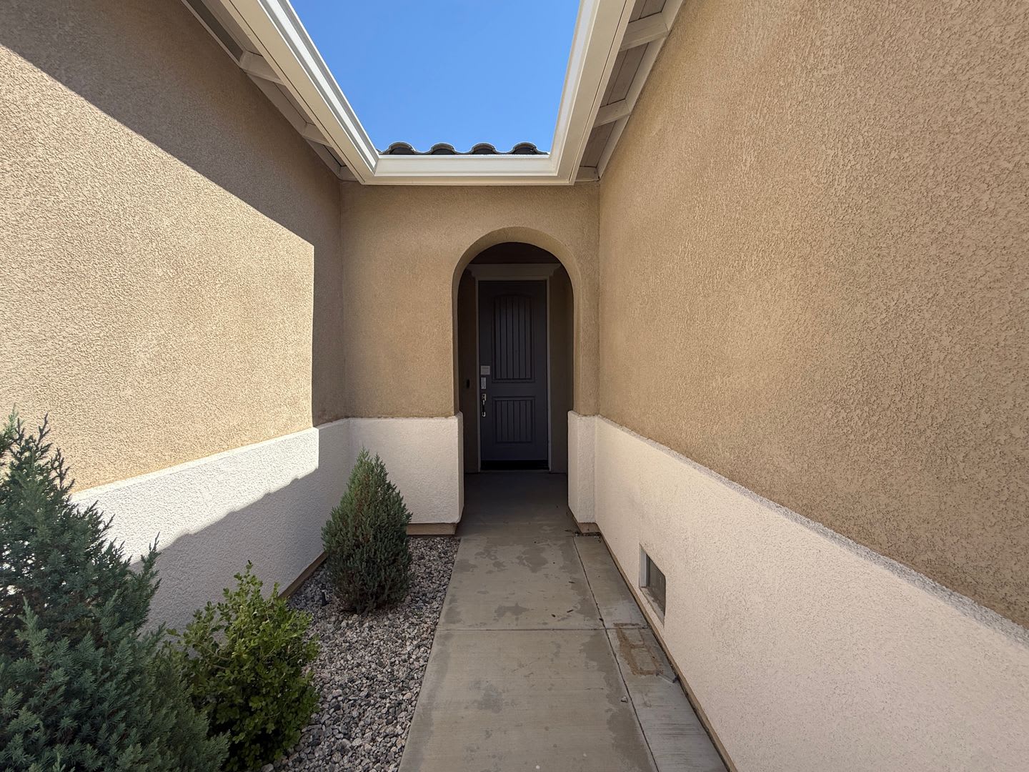 Rosamond 4 Bedroom + 3 Bathroom! – photo 2