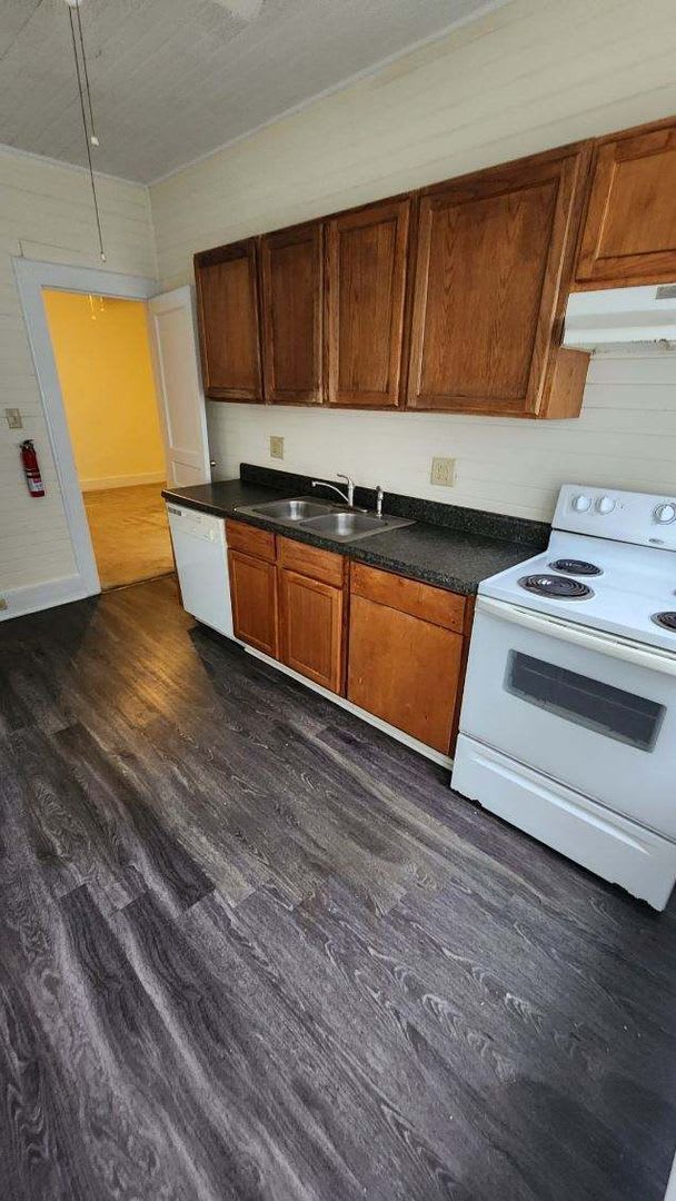 27 Curry Street – photo 3