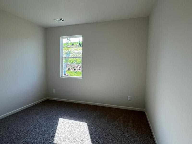 70 Berkeley Trace – photo 3