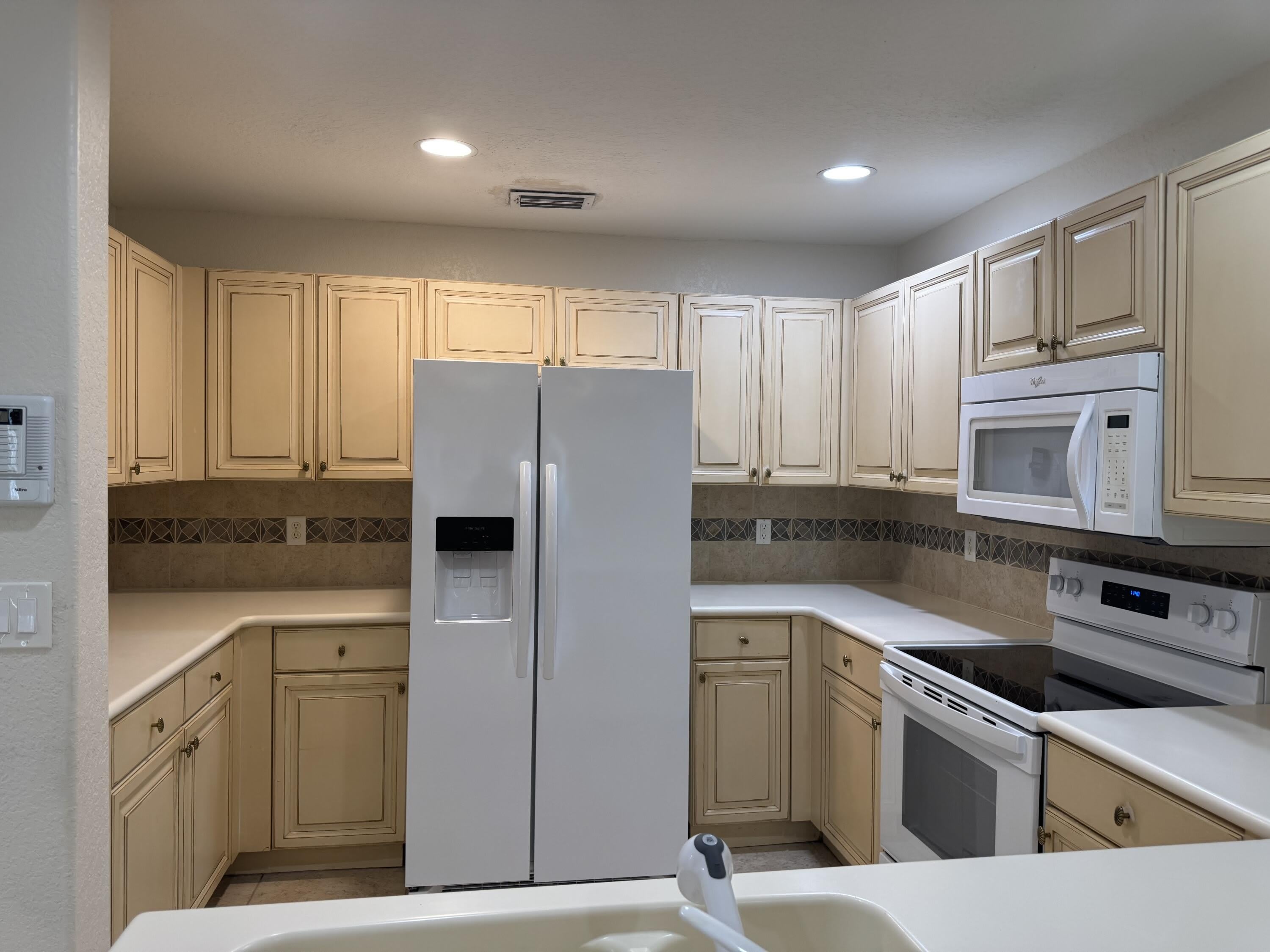 3472 Commodore Court – photo 4