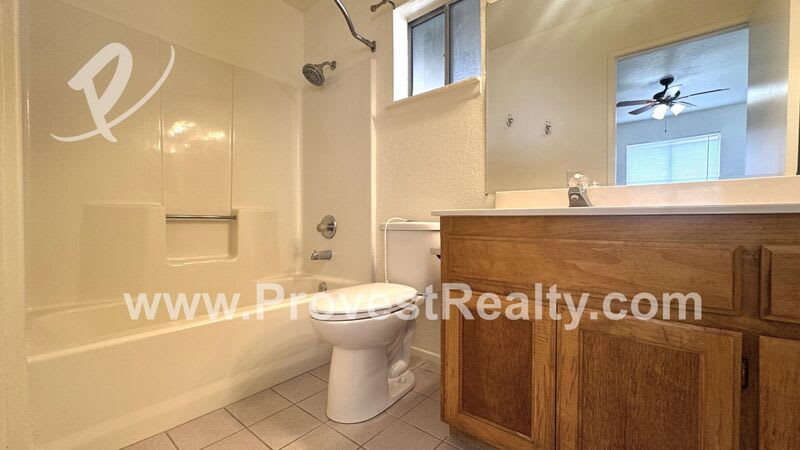 8821 Joshua St – photo 4