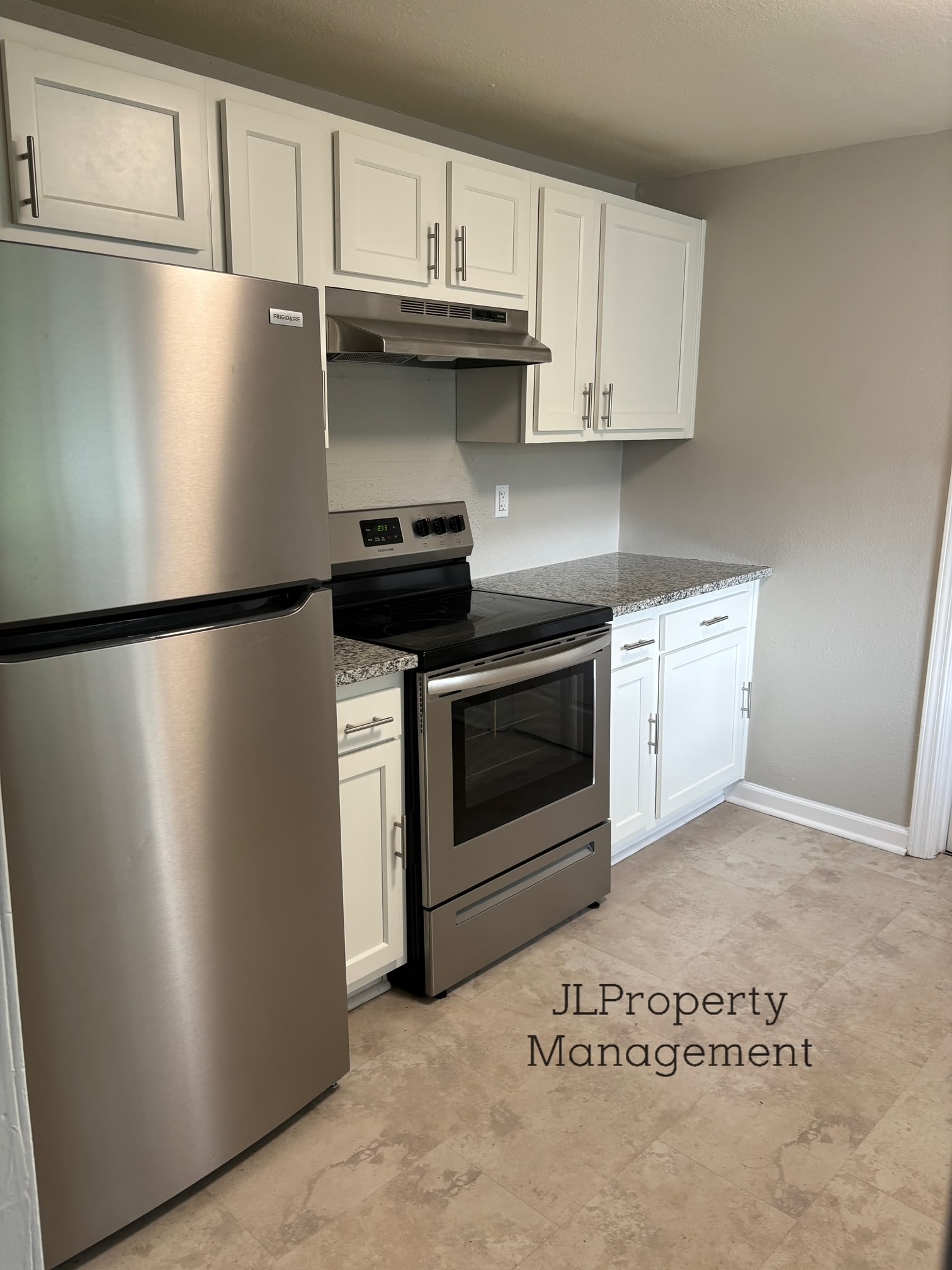 2221 South Hall Road – photo 3