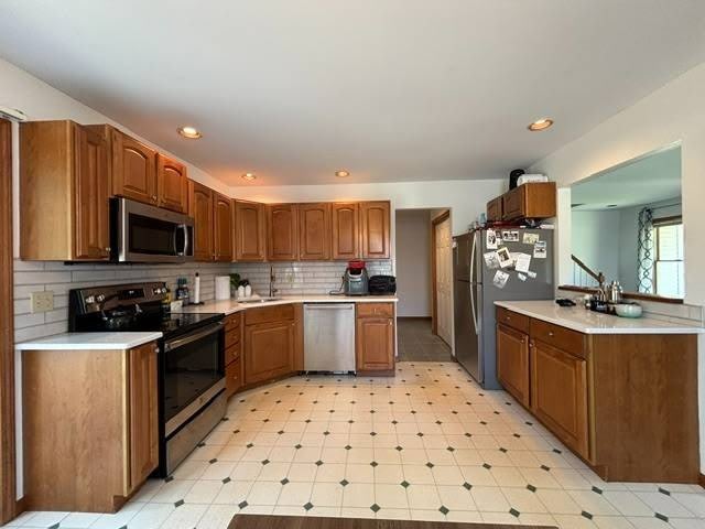 1 Gay Lyn Drive – photo 3