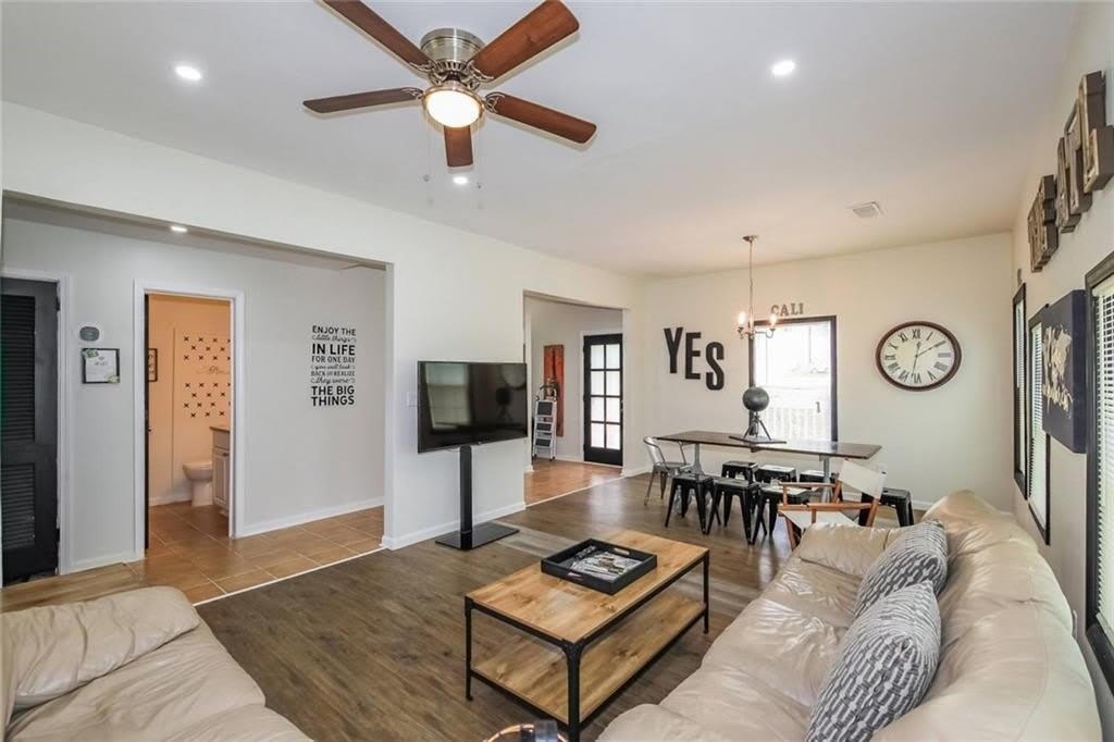 64 Moury Avenue SE – photo 4
