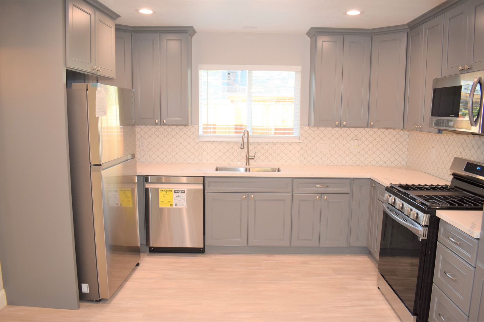Resident Benefit Package Property – photo 4