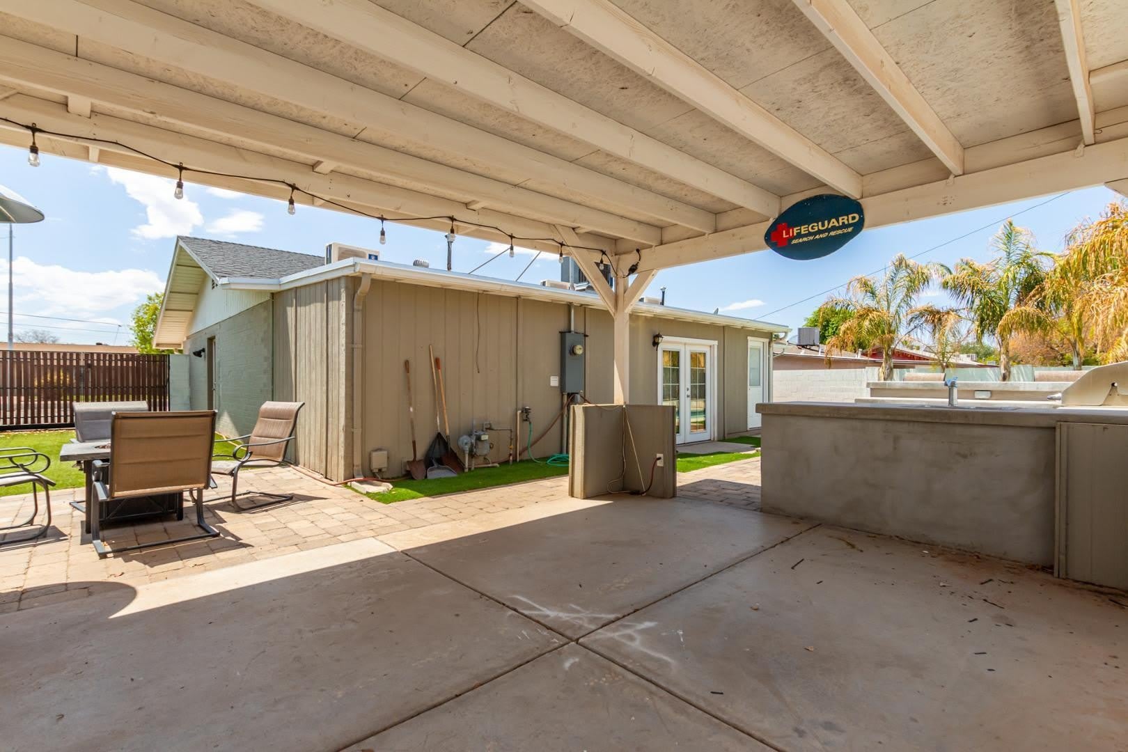 1100 W 12TH Street – photo 4