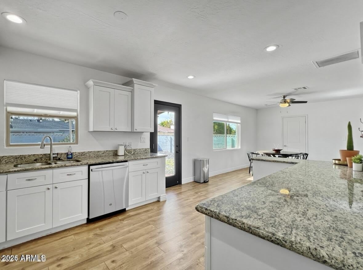 1415 W 7TH Street – photo 5