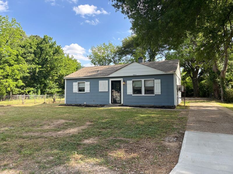 901 Restbrook Ave – photo 2