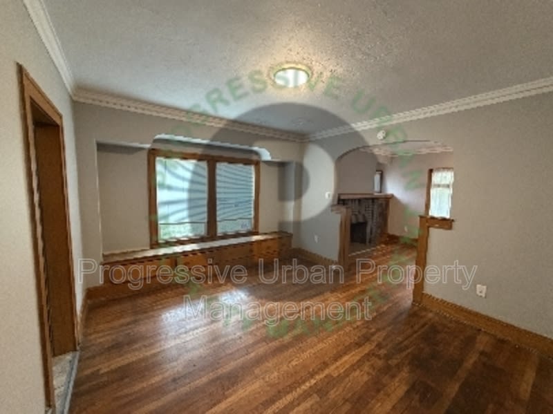 3517 East 110th Street – photo 3