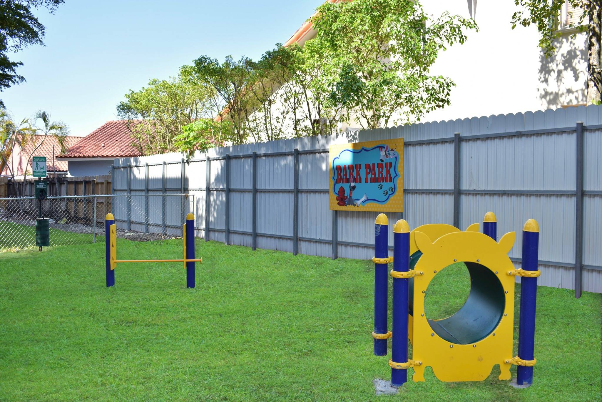 International Club Apartments – photo 3