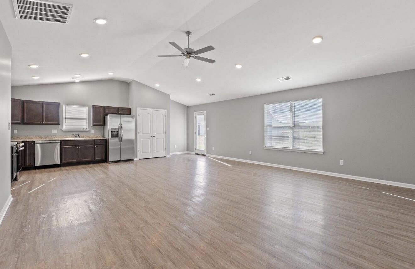 121 Landry Lane – photo 5