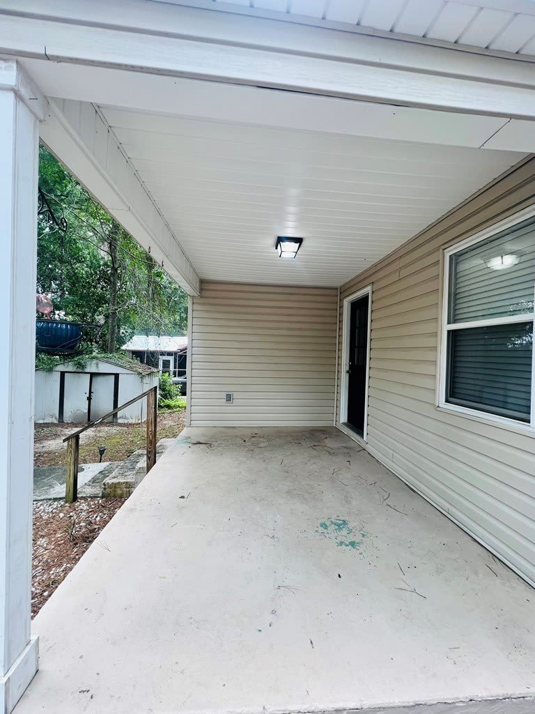 1101 Woodland – photo 2