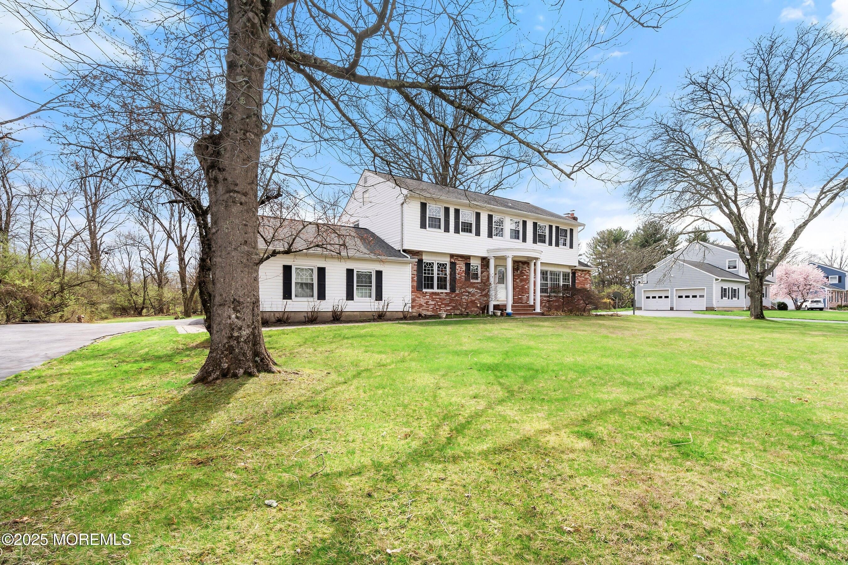 10 Monroe Court – photo 2