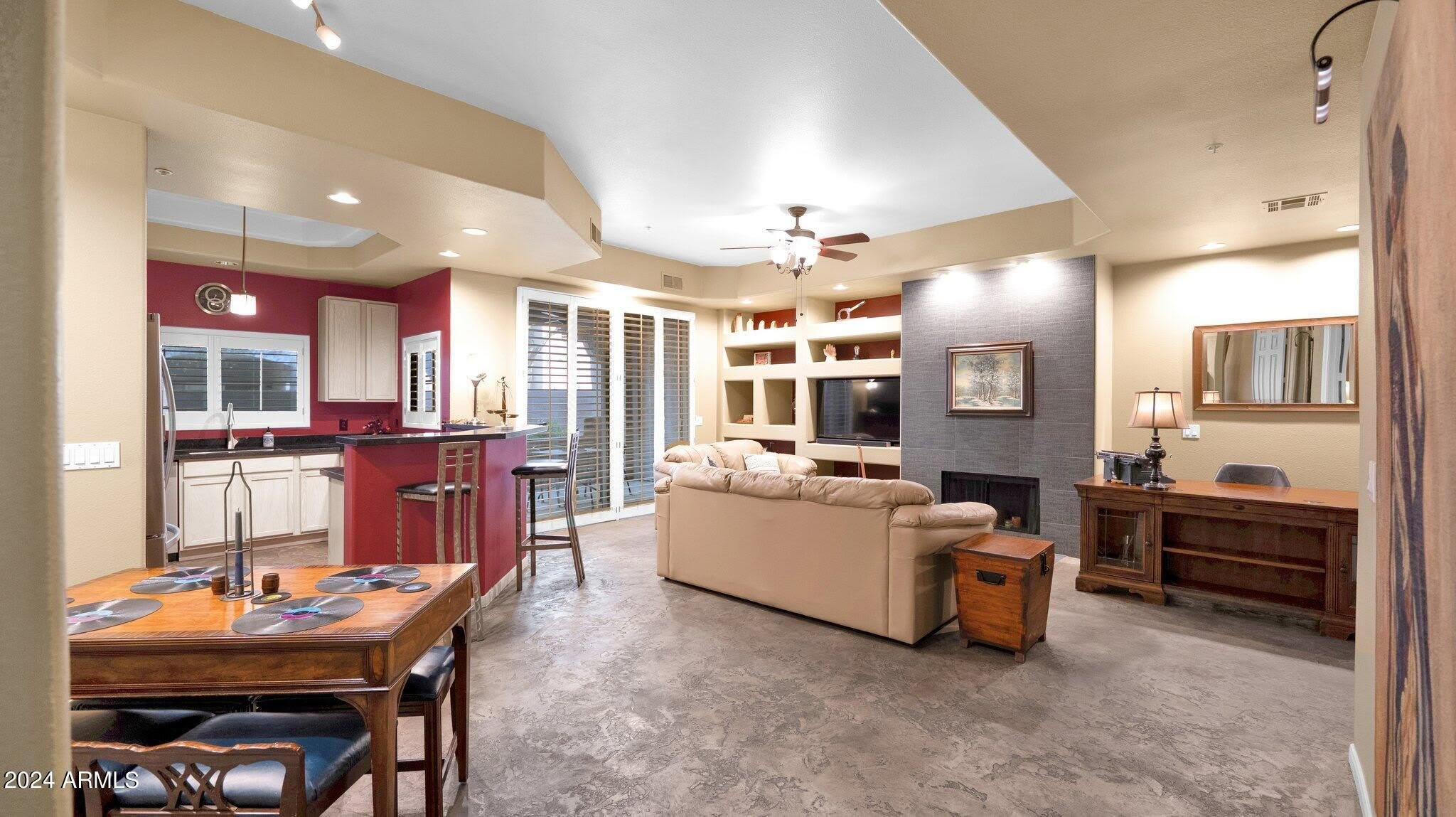 8245 E BELL Road – photo 5