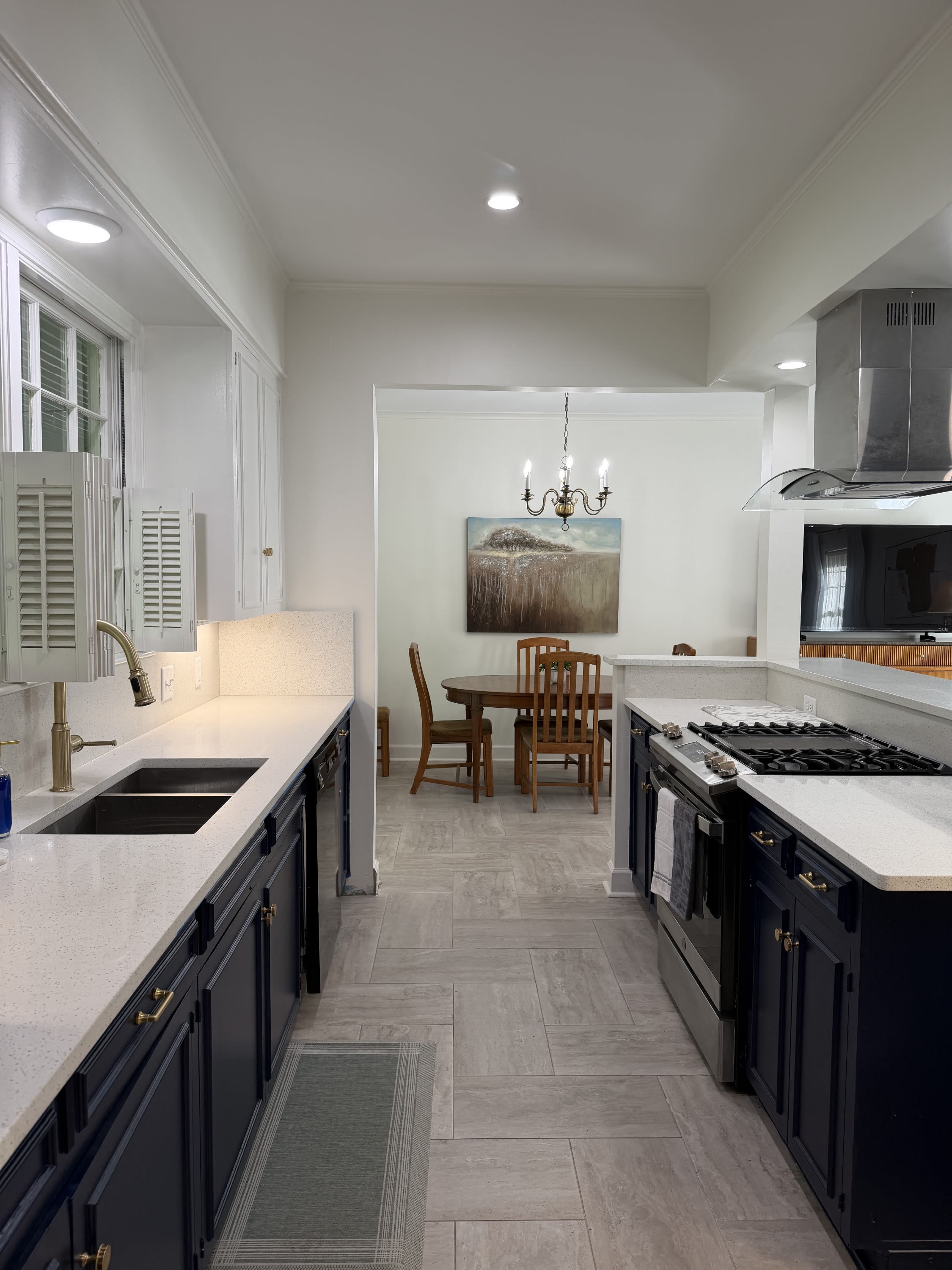 1410 Forsythe Avenue – photo 4