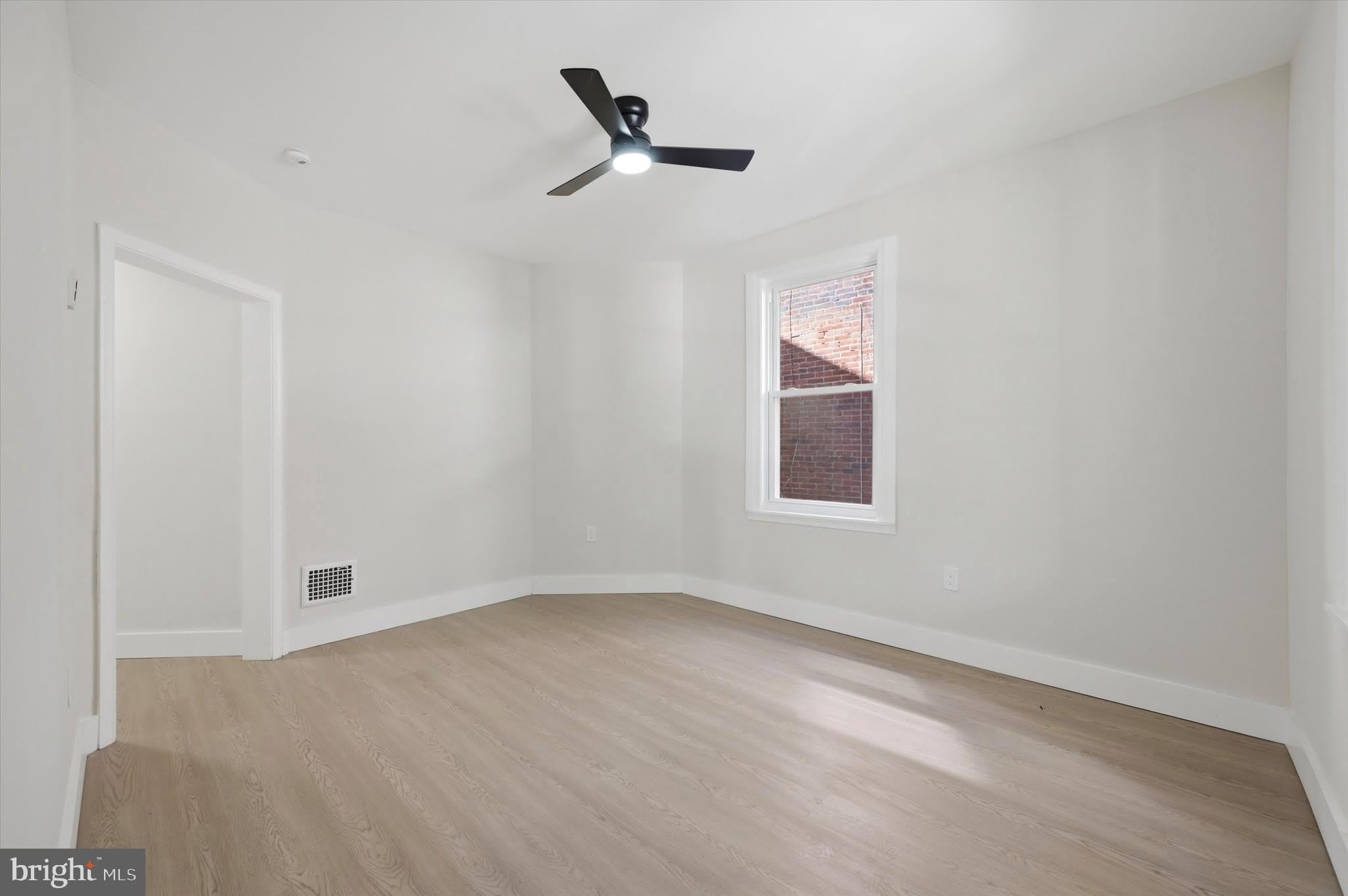5400 Angora Terrace – photo 2