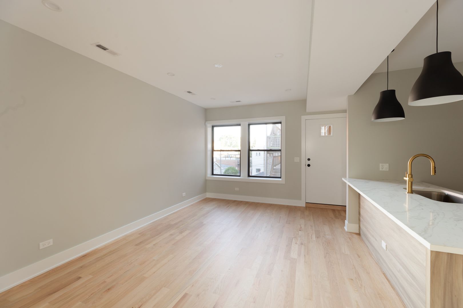 2455 West Logan Blvd – photo 2