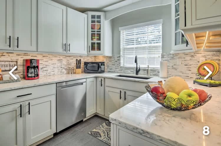 1610 Nw 22Nd St – photo 3
