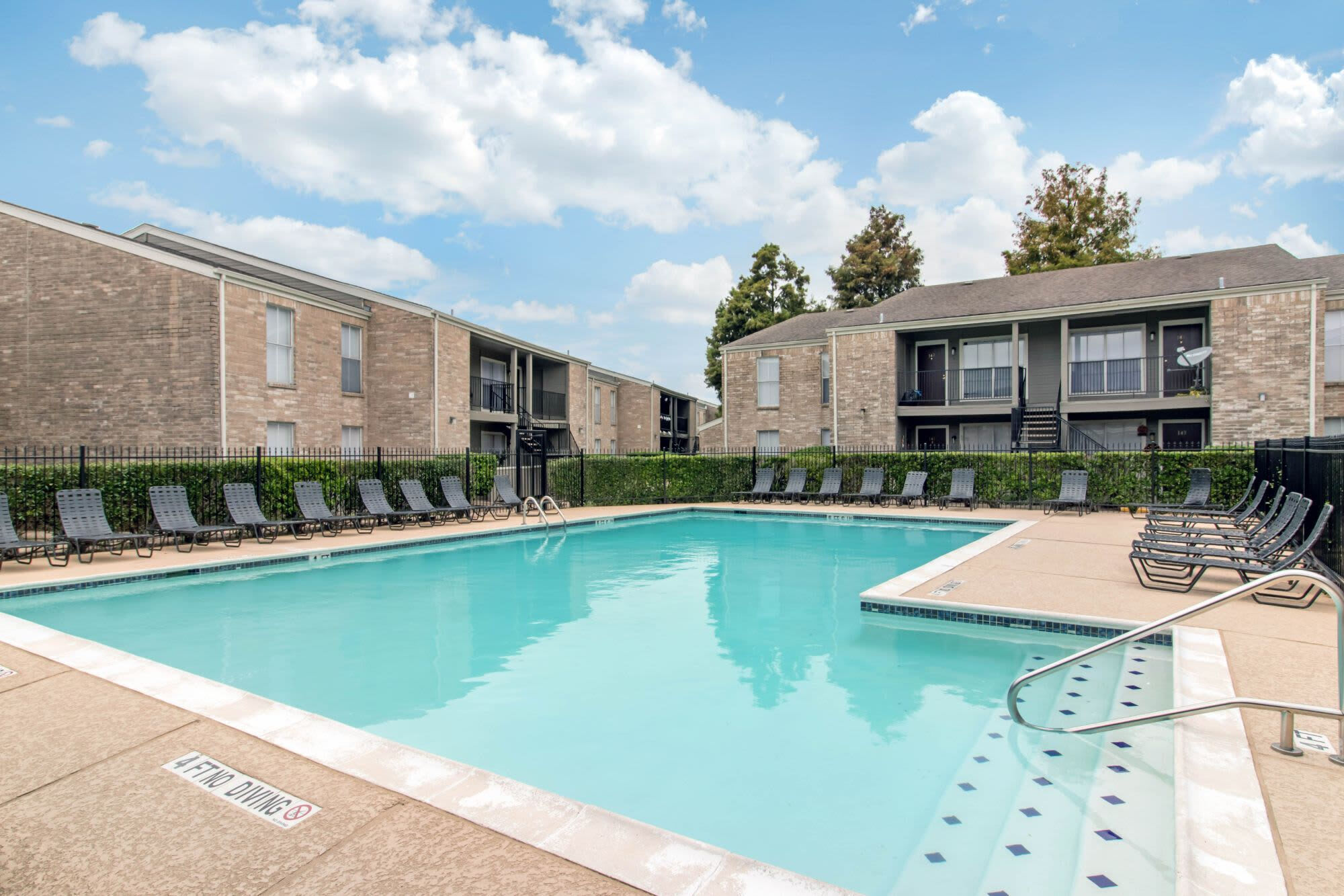 Sage Hollow Apartments – photo 2