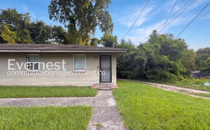 1858 17th Court North – photo 1