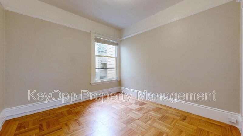 1112 Lake Street – photo 4