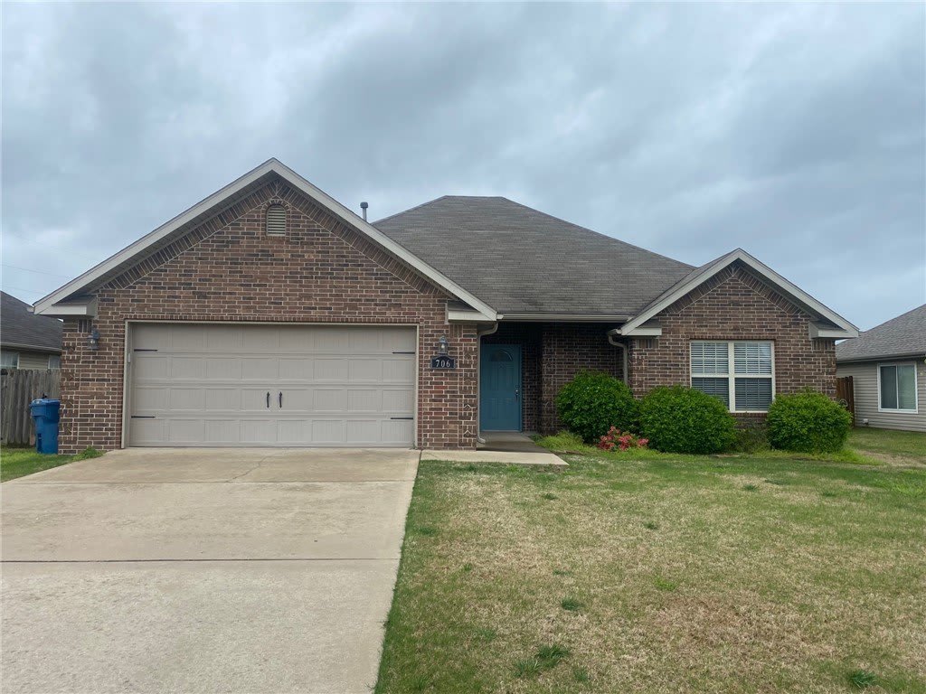 706 SW Castlewood Street – photo 1