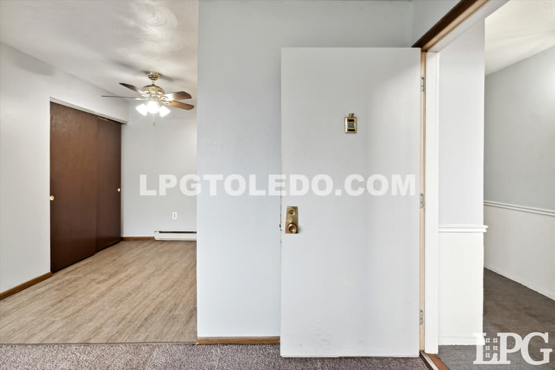 6018 Secor Rd – photo 5