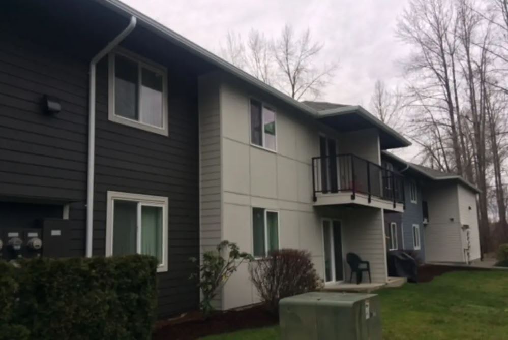 Hartford Court – photo 2