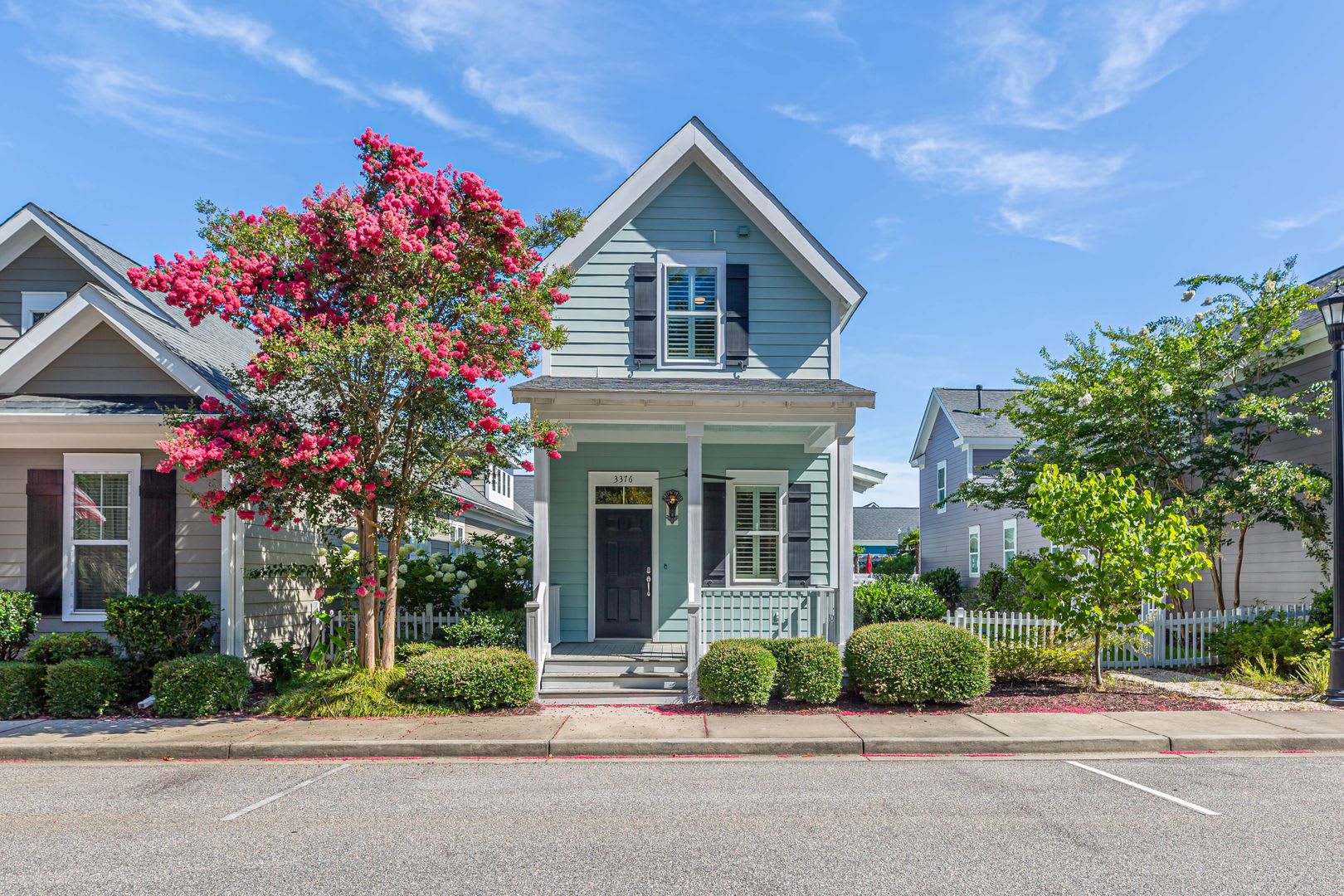 Sweetgrass Square – photo 1