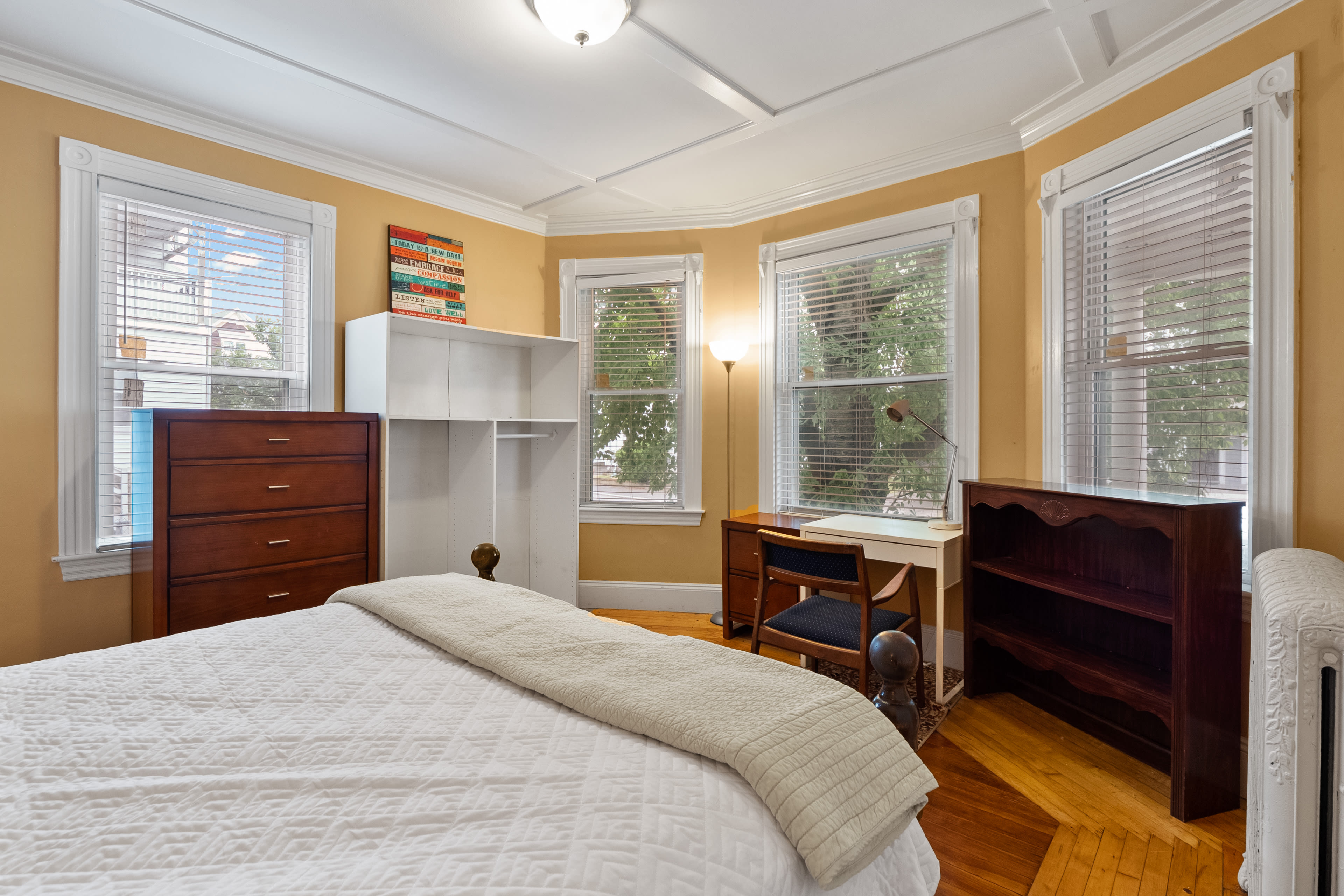 54 Chester Ave – photo 5