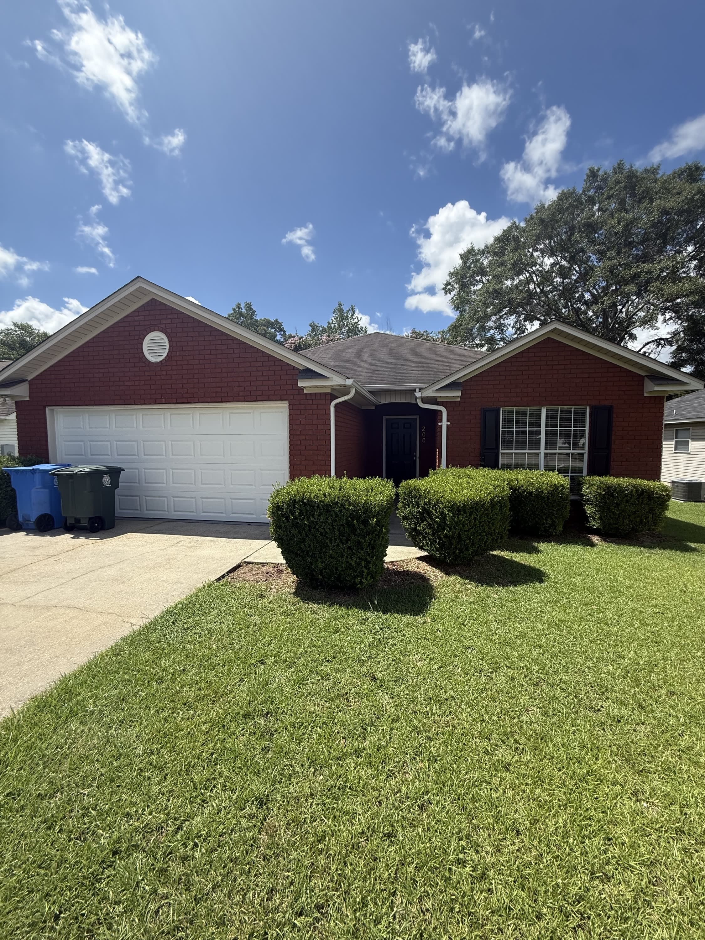 200 Melrose Ln – photo 1