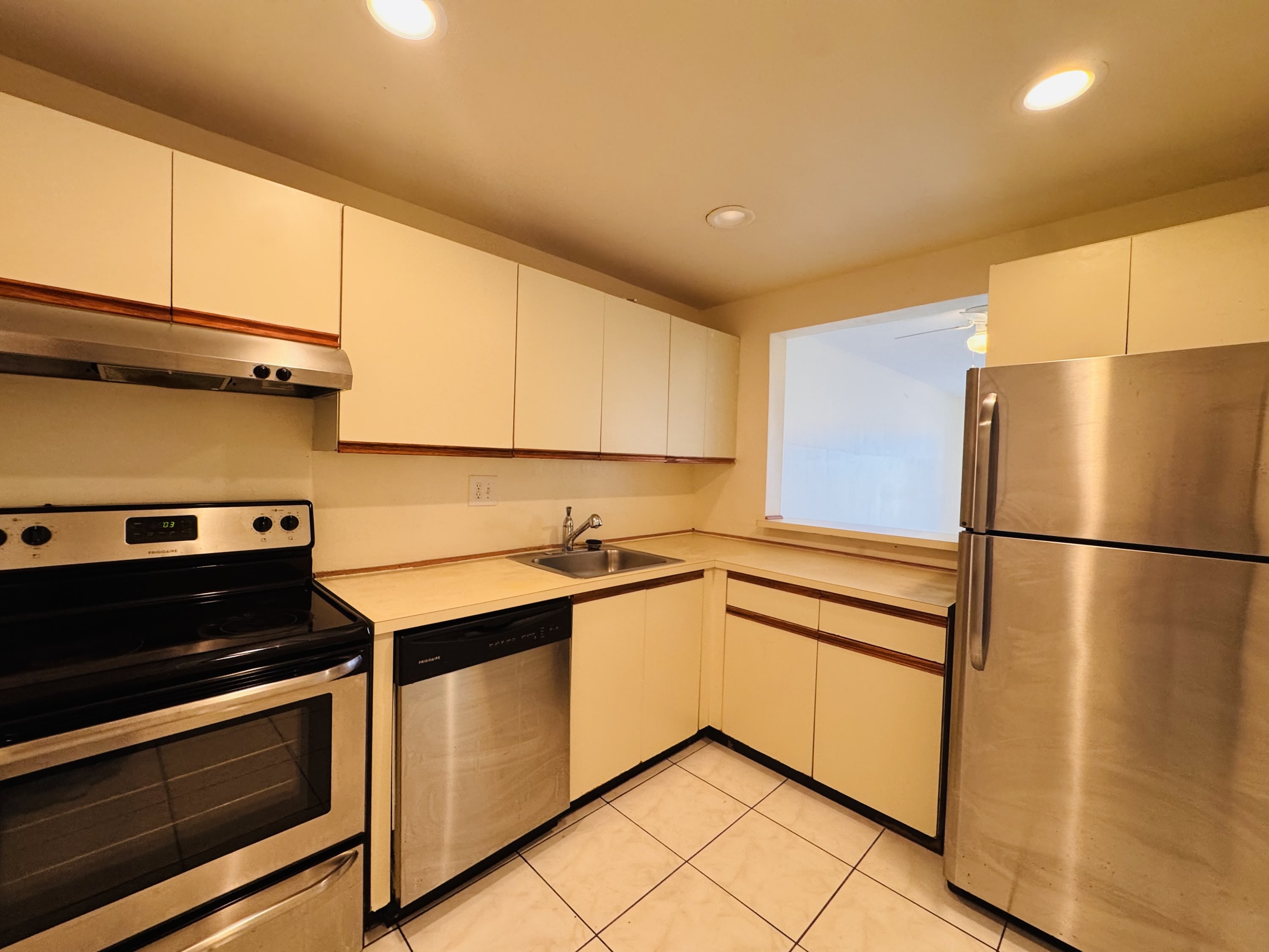 8025 South Colony Circle – photo 2