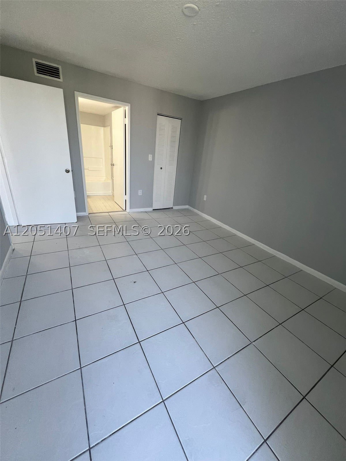 7035 NW 186th St – photo 4