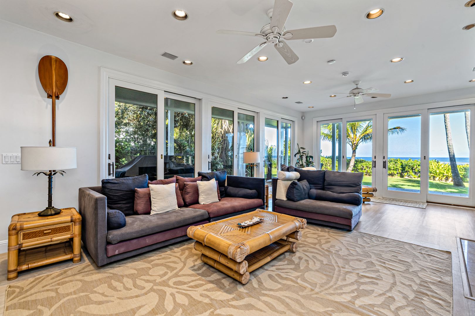 Hawaii Life Presents Modern Mokuleia Beachfront Luxury 4 bedroom 3 Bath – photo 5