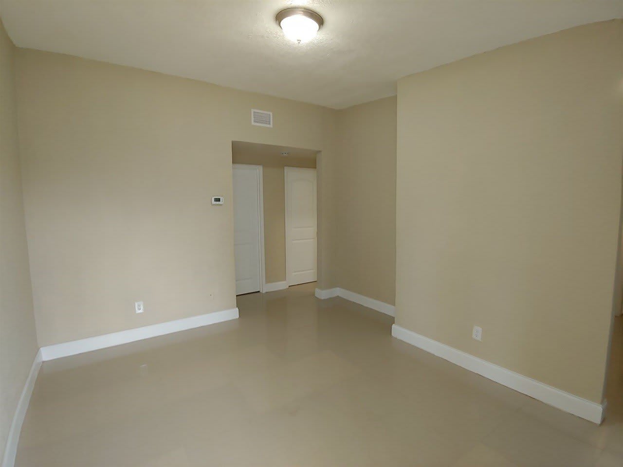 2351 Keith Street – photo 3