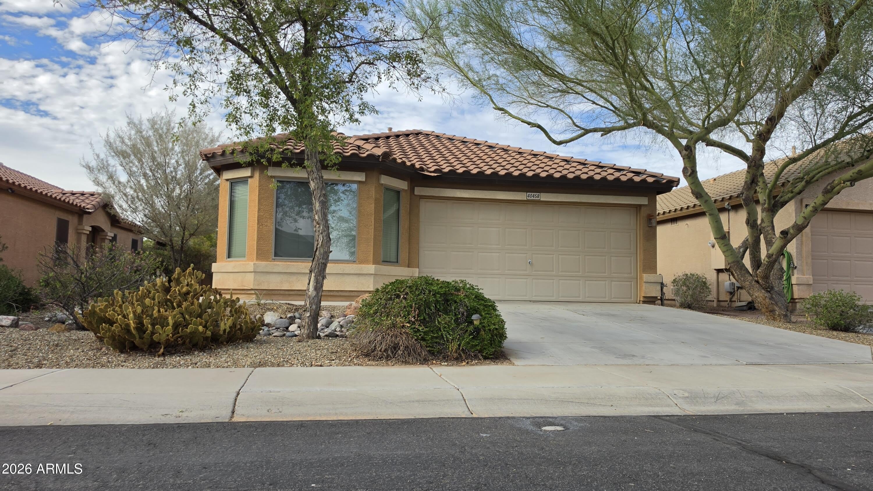 40458 W HAYDEN Drive – photo 1