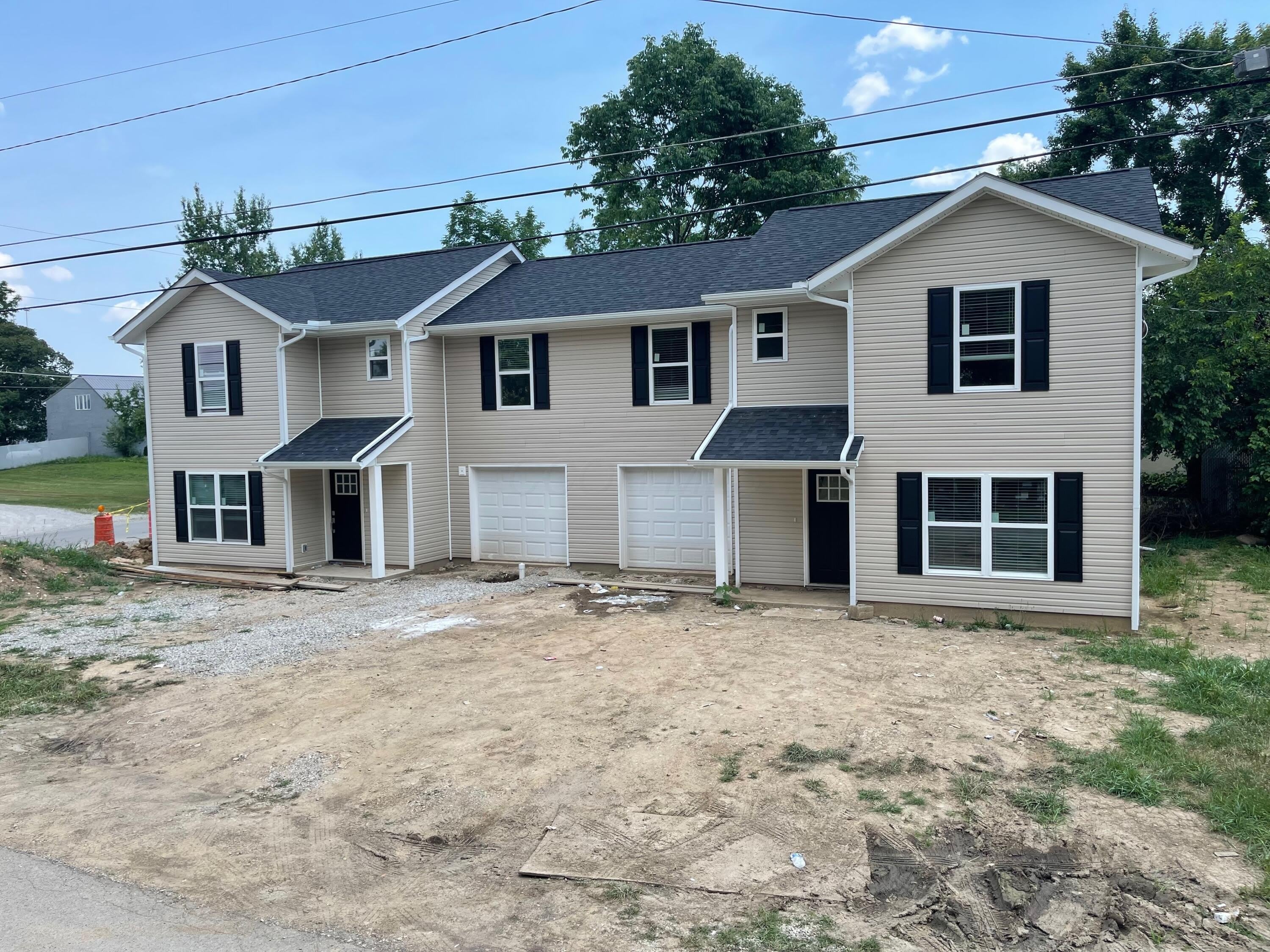1815 Tanis Drive – photo 4