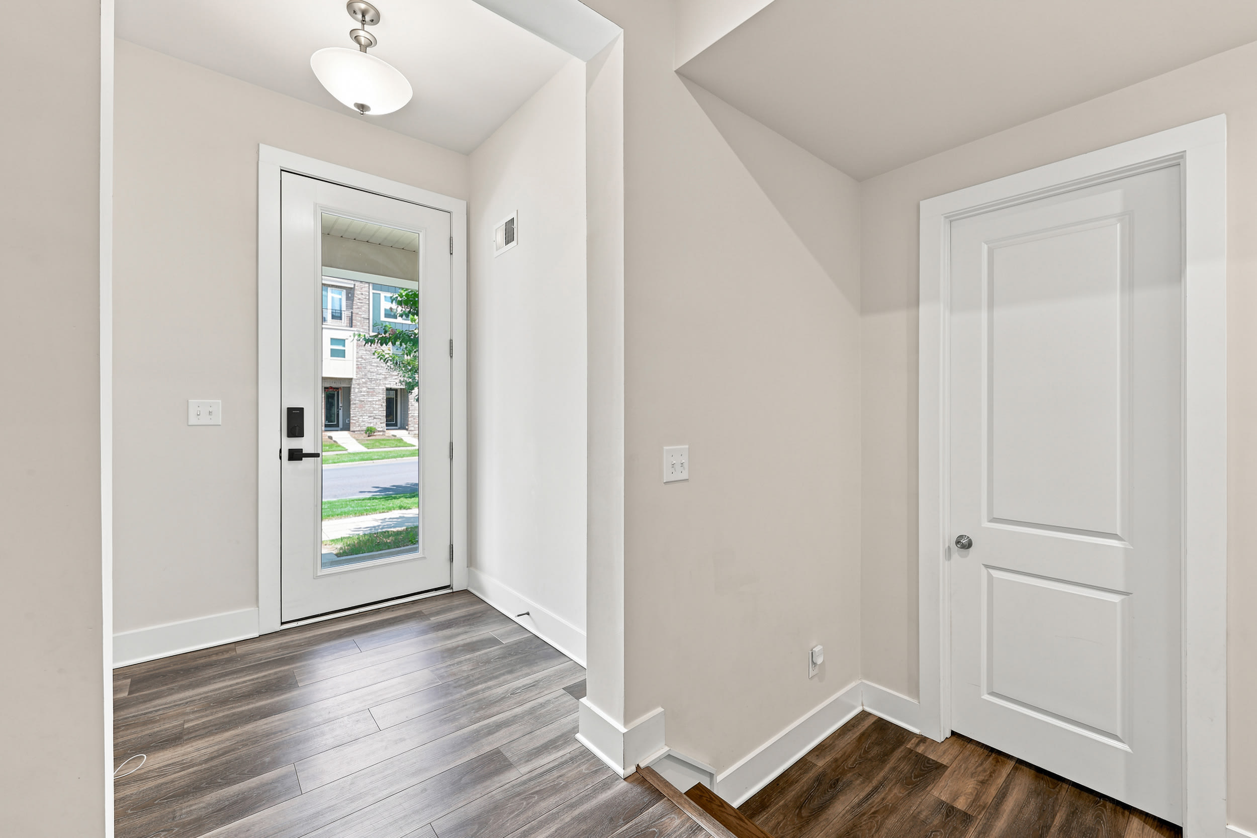 2321 Aria Park Drive 1 – photo 2