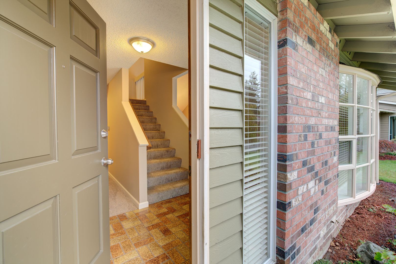 4Bd/2.5Ba Redmond Home – photo 2