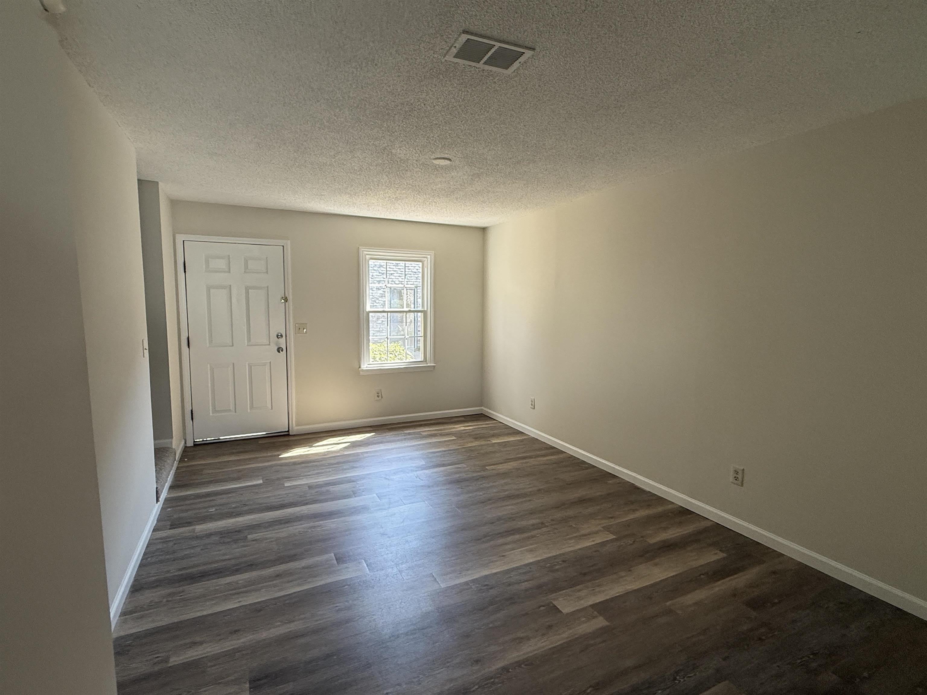 1506 Havens Dr. – photo 4