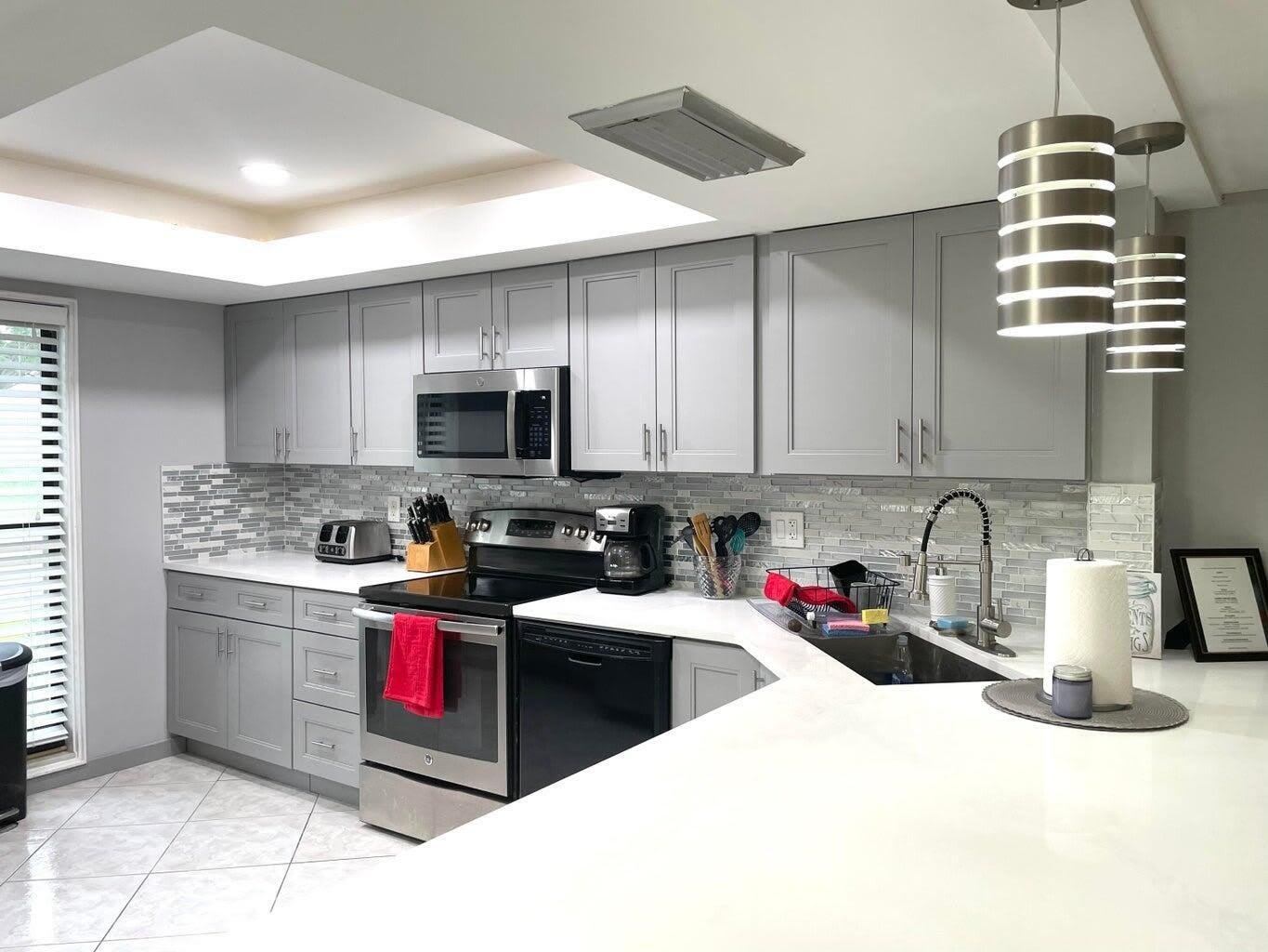 1714 Consulate Place – photo 2