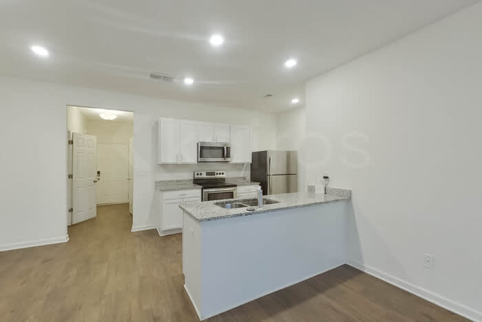 137 Dudley Way – photo 3