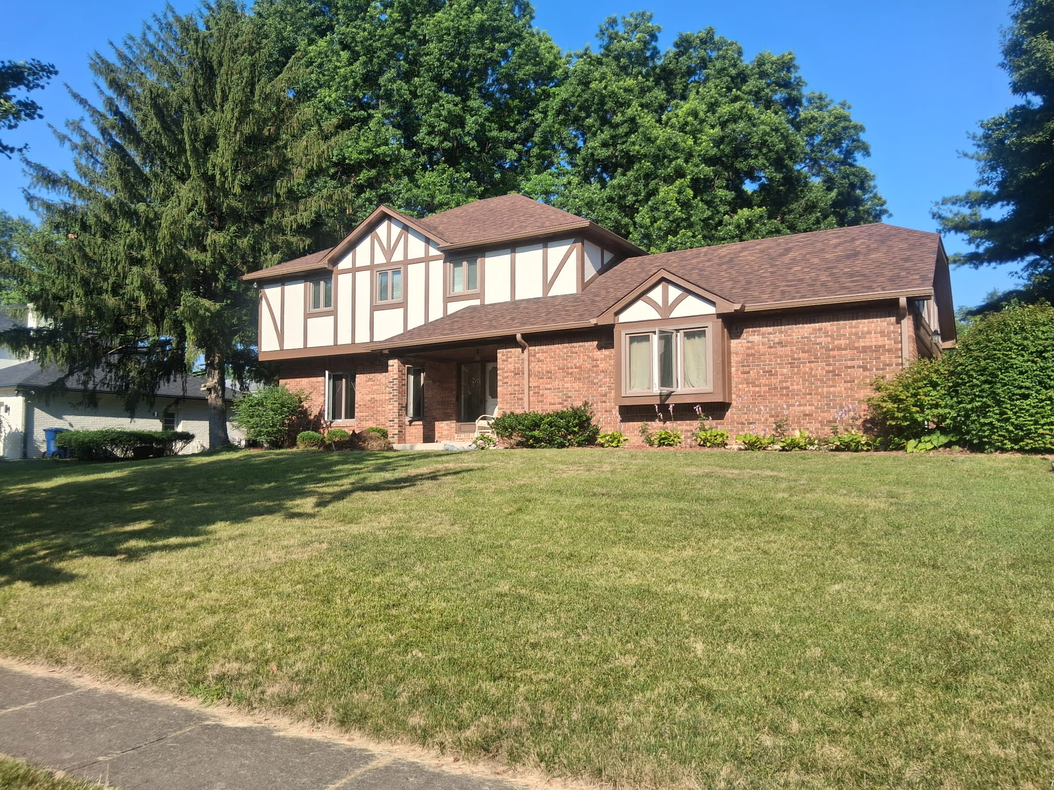 3768 East Carmel Drive – photo 1