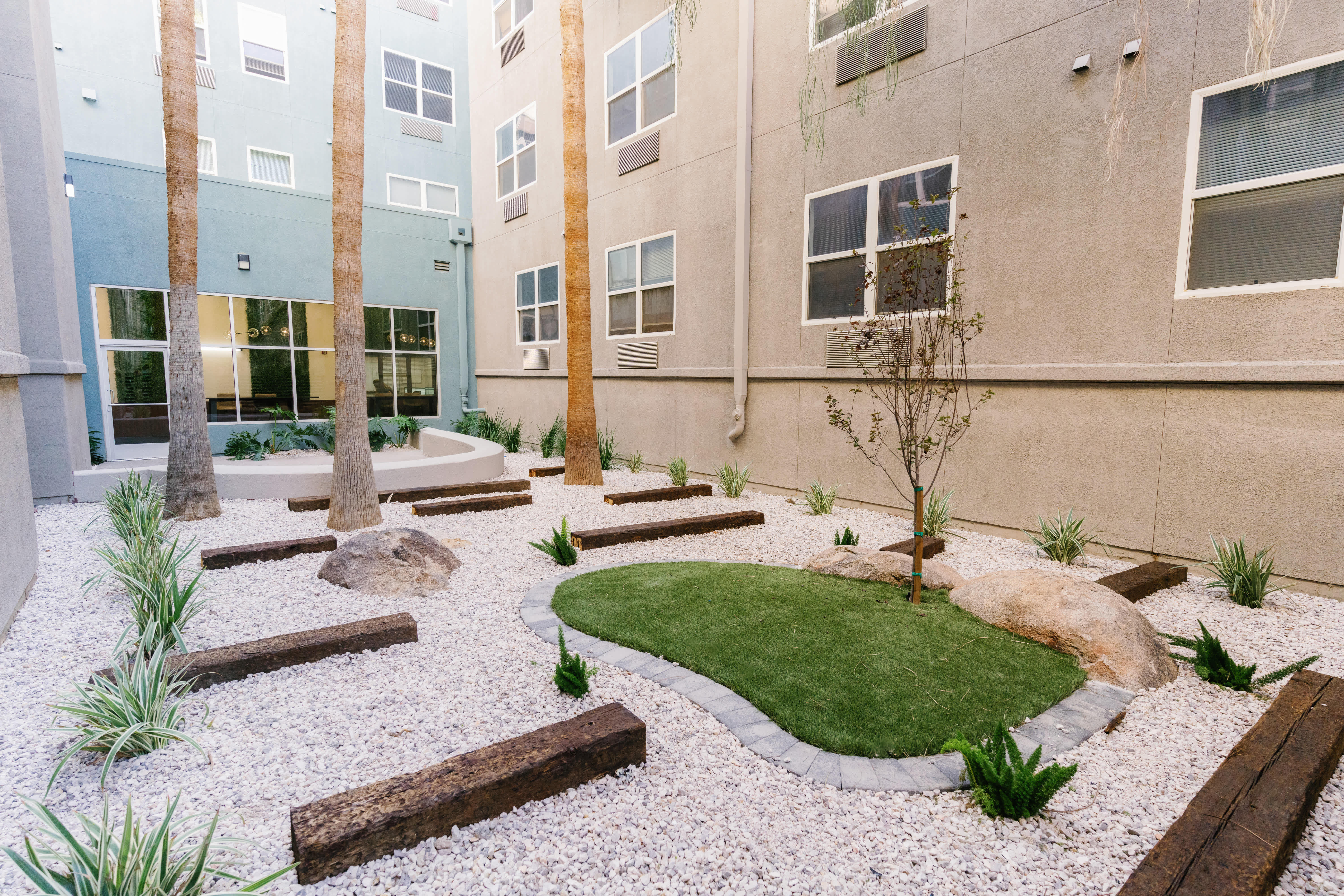 The Vine on 8th – photo 2
