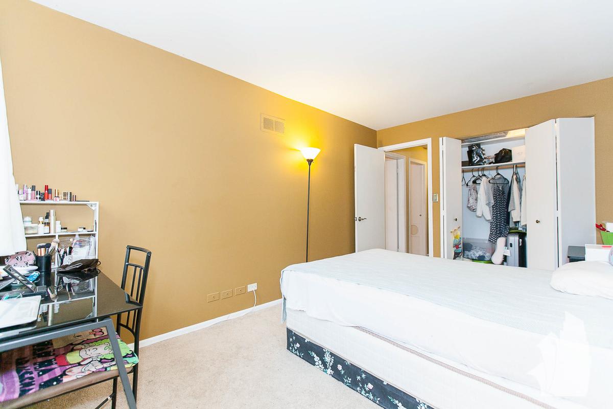 1330 N La Salle Dr – photo 4