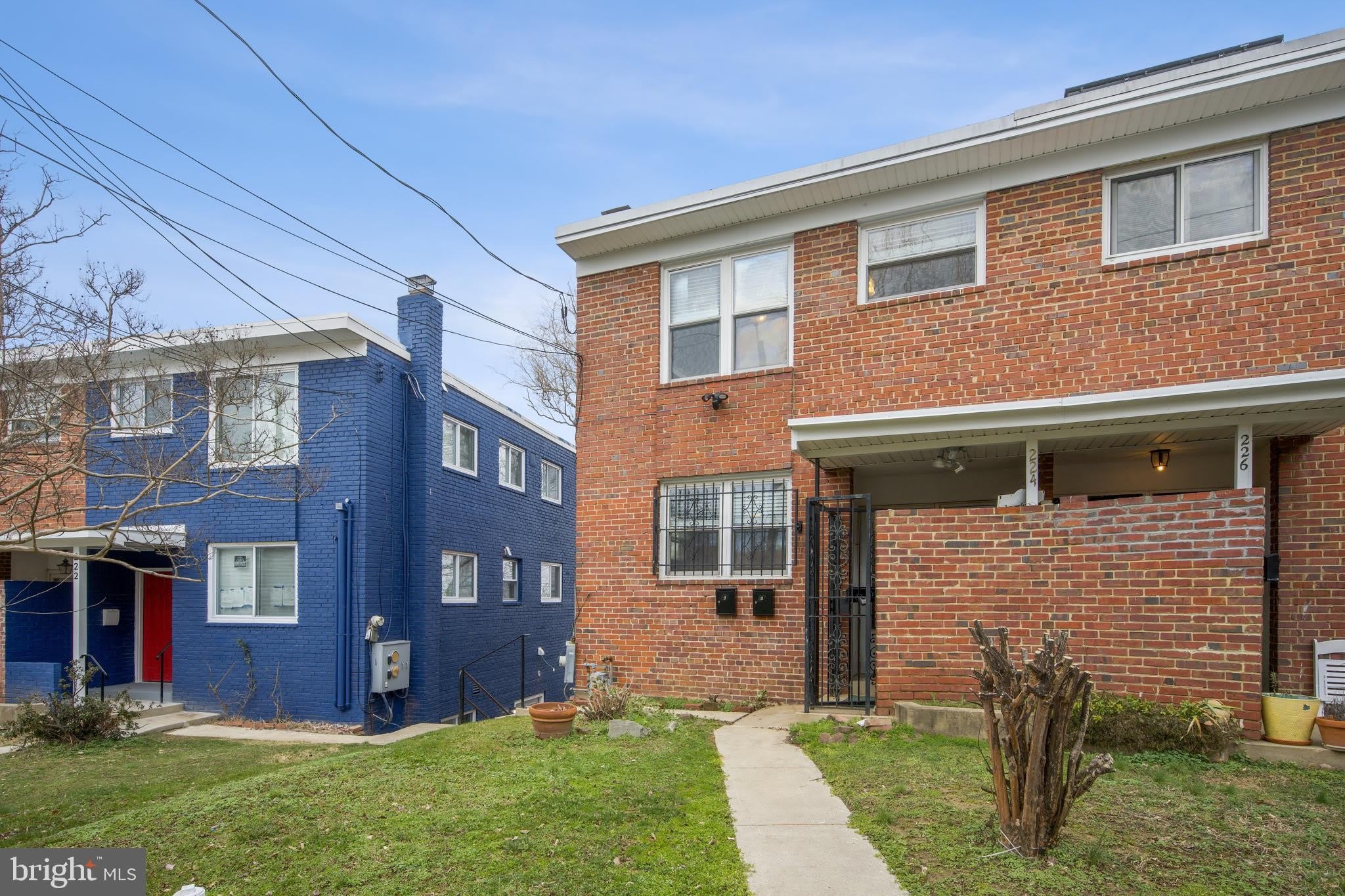 224 WEBSTER Street NE – photo 1