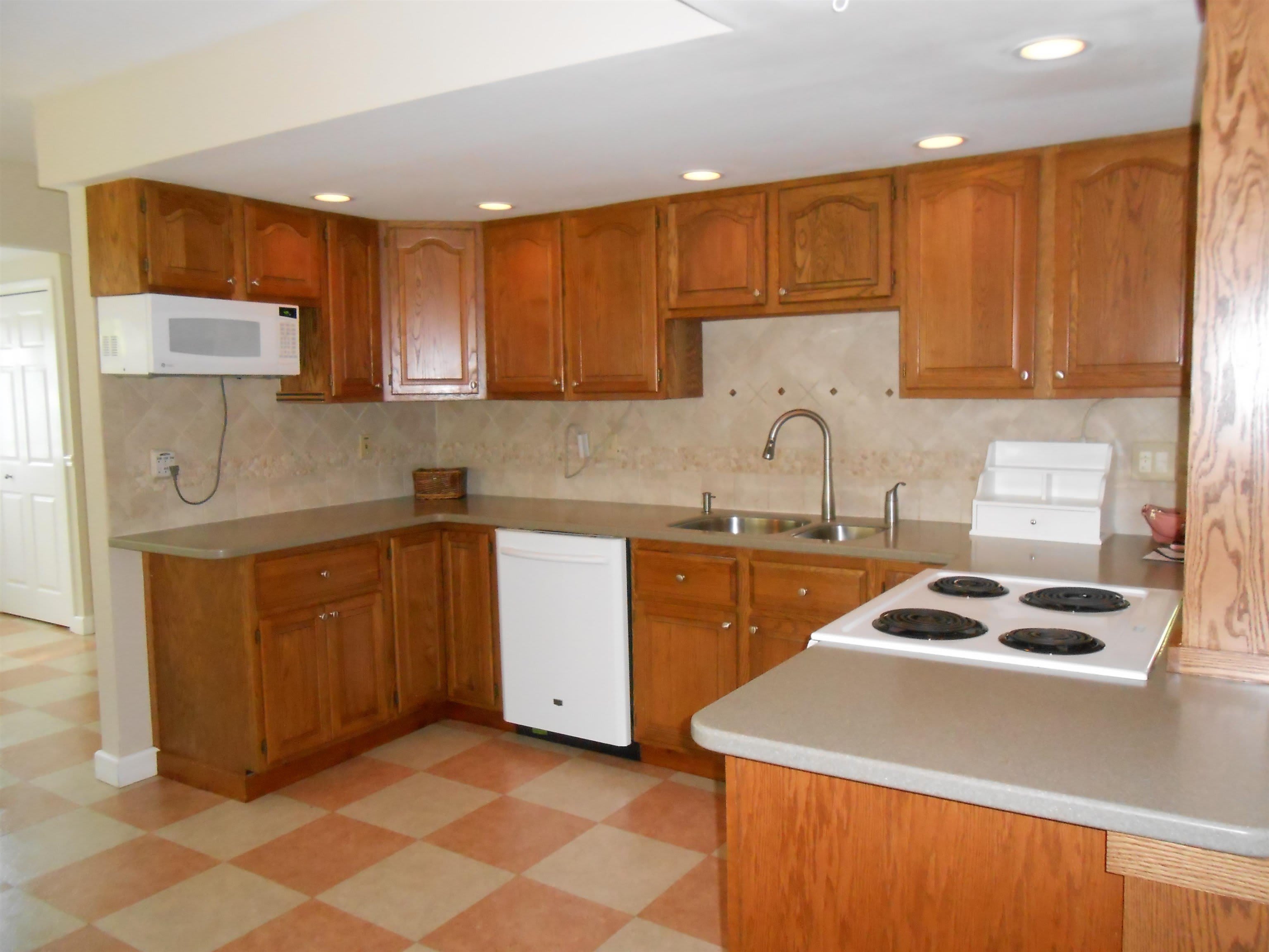 1651 River Road – photo 3