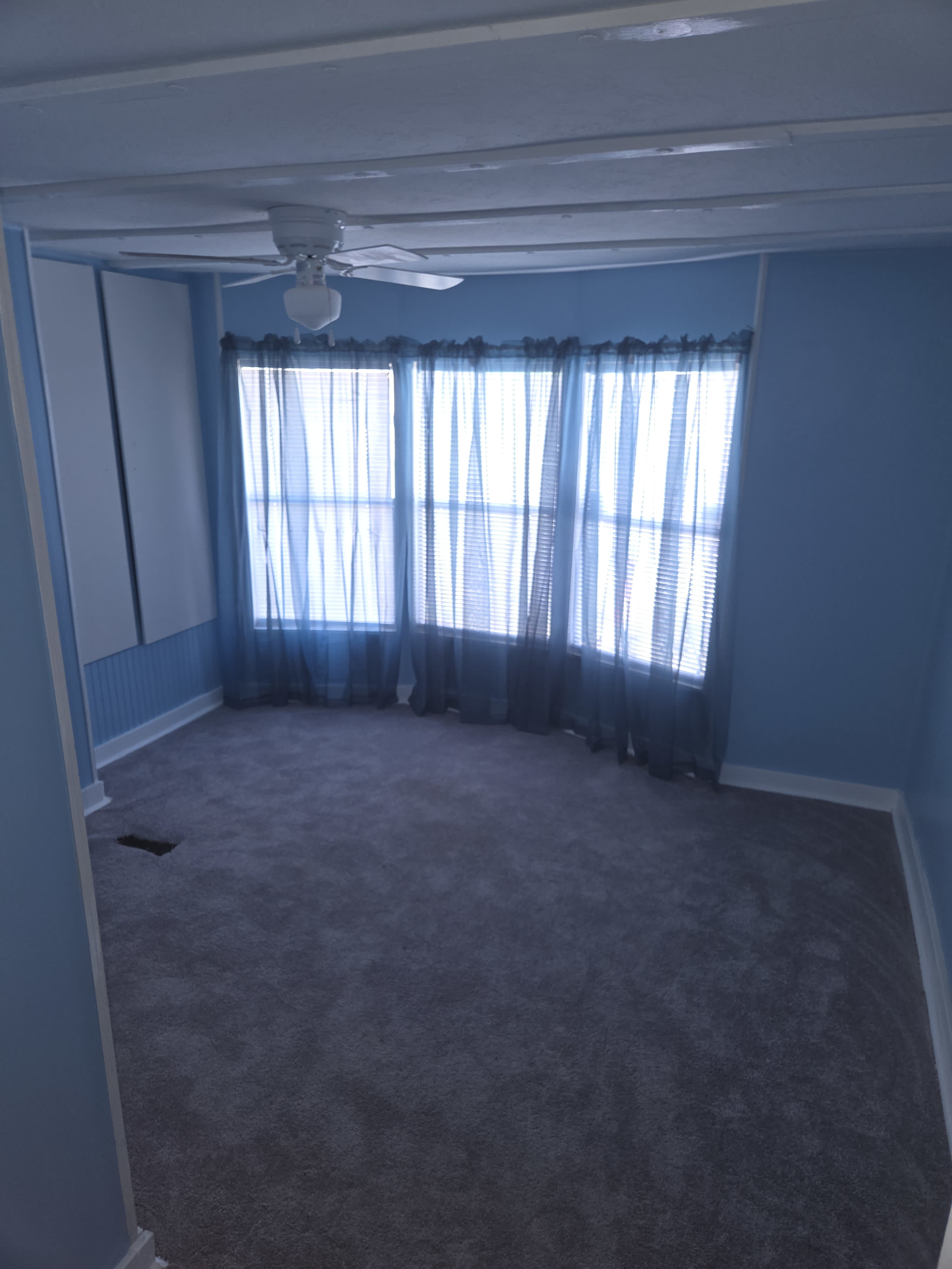 5249 Vineyard St – photo 5