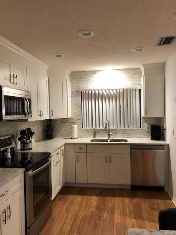 6021 Se Landing Way Bldg 2 Unit 2 – photo 4