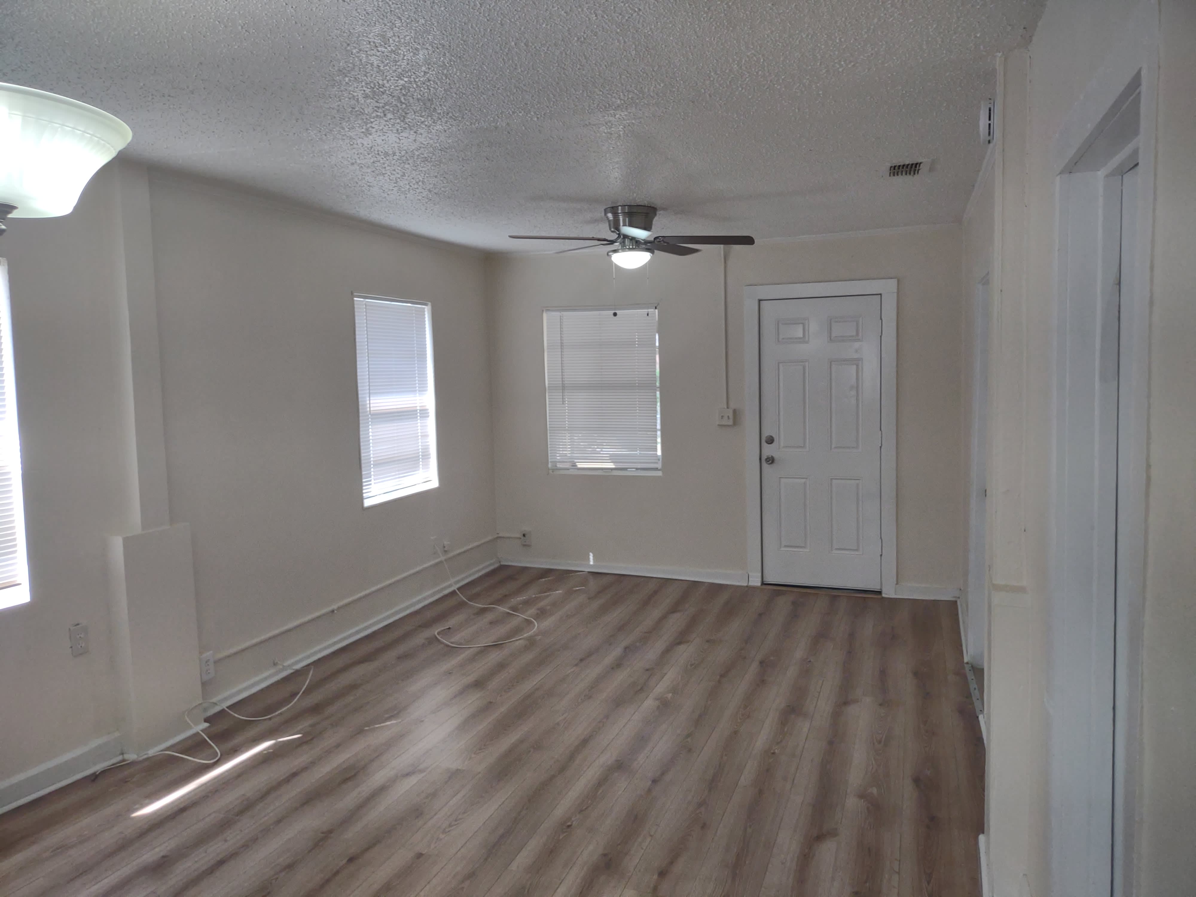 1407 Monroe Ave – photo 3